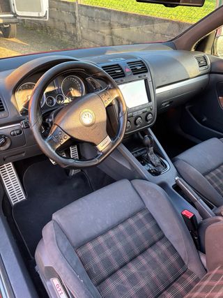 Volkswagen Golf V GTI