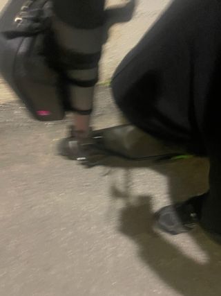 Patinete eléctrico gris