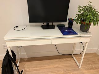 Escritorio moderno cristal y metal, medidas 120x40