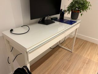 Escritorio moderno cristal y metal, medidas 120x40