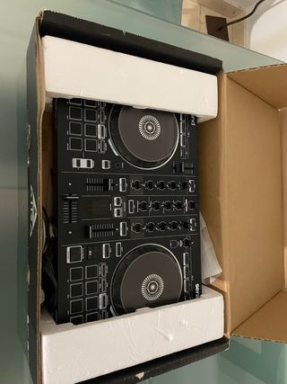 Controladora DJ Roland DJ-202 Negra