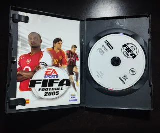 FIFA Football 2005 - FIFA 2001 PC CD-ROM