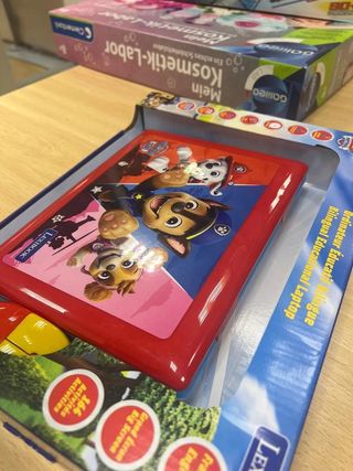 Computer portatile educativo e bilingue...