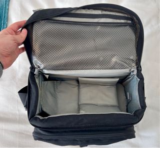 Borsa Lowepro Nova 4 per fotocamera reflex