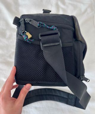 Borsa Lowepro Nova 4 per fotocamera reflex