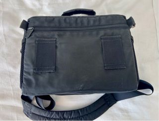 Borsa Lowepro Nova 4 per fotocamera reflex