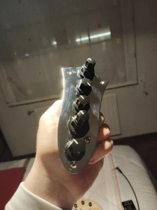 Previo activo Sire Heritage 3