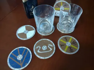 Set Posavasos Vikingos Escudo