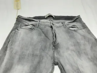 Vaqueros grises hombre talla 50 sin estrenar