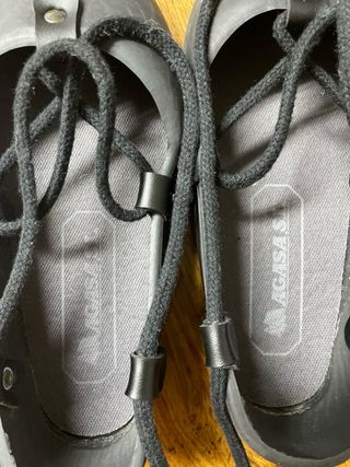 Abarcas negras talla 33