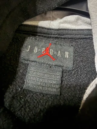 Felpa Jordan bambino XL con cappuccio.