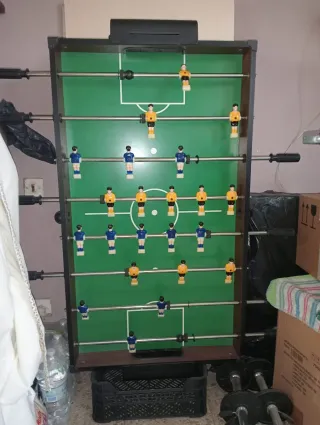 Futbolín de madera