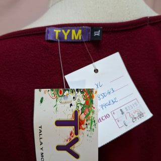 Vestido granate con estampado fractal. da menos ta