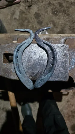 Limpia cascos artesanal