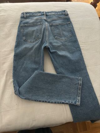 Vaqueros rectos Mango