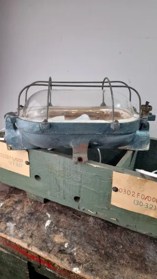 Lampada industriale vintage