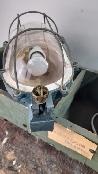 Lampada industriale vintage