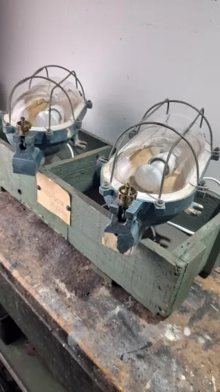 Lampada industriale vintage