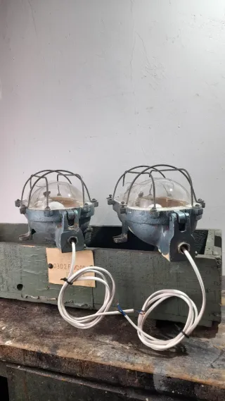 Lampada industriale vintage