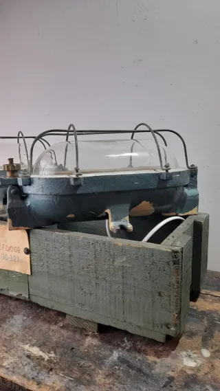 Lampada industriale vintage