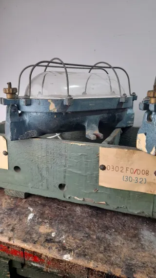 Lampada industriale vintage