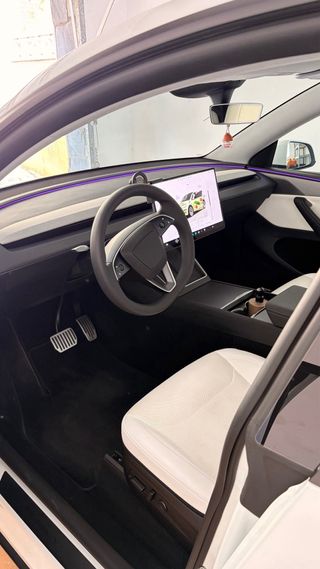 Tesla Model Y 2026