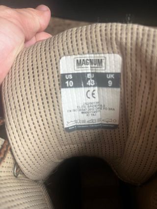 Botas Magnum Talla 43 Desierto