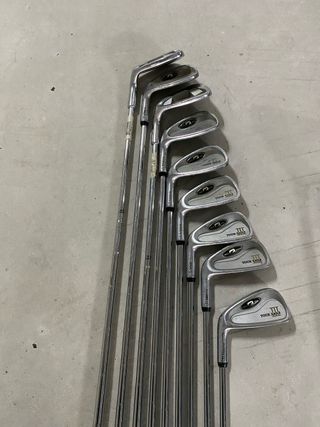 Set de palos de golf para zurdos