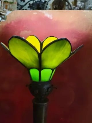Lampada da tavolo fiore vetro metallo