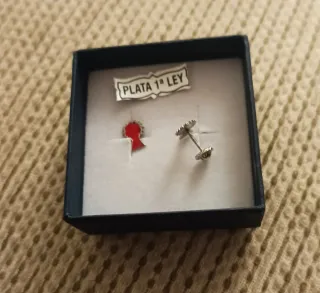 Pendientes Plata 1ª Ley Rojo