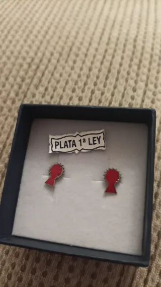 Pendientes Plata 1ª Ley Rojo