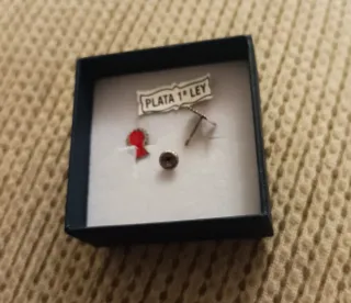 Pendientes Plata 1ª Ley Rojo