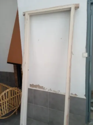 3 puertas con marcos