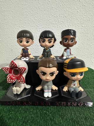 Estande para Figuras Stranger Things McDonald's