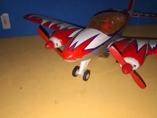 RICO Avioneta Piper Aztec Juguetes