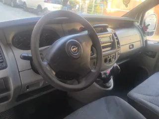 Opel Vivaro 2002