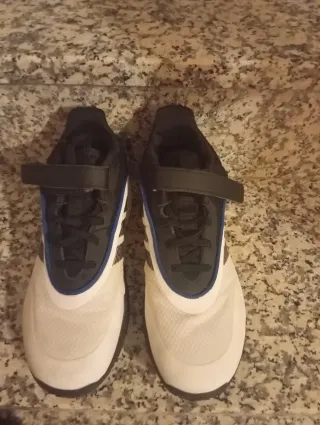 Zapatillas Baloncesto Adidas Blancas y negro