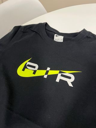 Pack de 5 camisetas de diferentes marcas