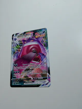 Carta Pokémon Gengar VMAX 320 HP Gigamax.