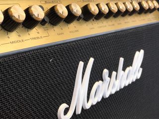 Amplificador Marshall Valvestate VS100