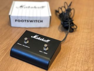 Amplificador Marshall Valvestate VS100
