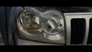 Faro Delantero Jeep Grand Cherokee Laredo