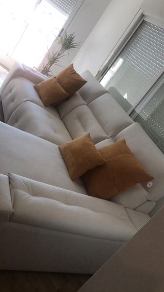 Sofá 3 plazas motorizado blanco roto