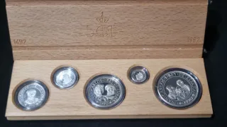 Estuche de Plata 1990 V centenario