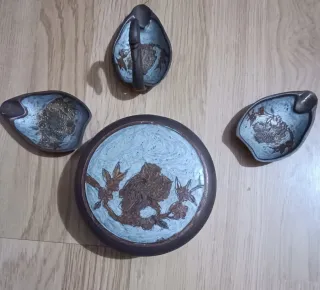 Bombonera e 3 vecchi portacenere impilabili