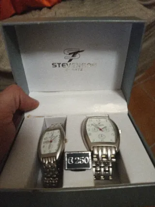 Set di 2 Orologi Stevenson Argento e Bianco