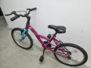 Bicicleta infantil morada