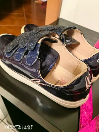 Sapatilhas como novas. Usadas poucas vezes.