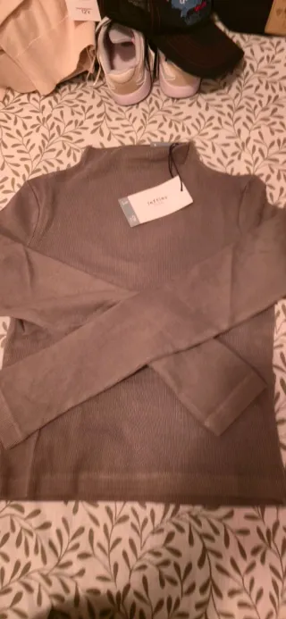 Jersey Lefties cuello alto verde oliva Talla S