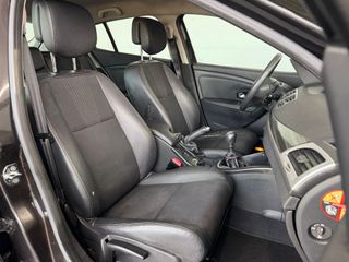 RENAULT MEGANE 1.9dCi 130CV MANUAL 5PT 5PZ